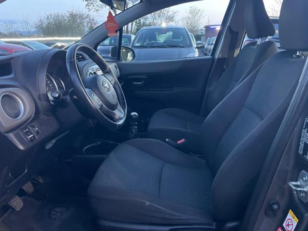 Toyota Yaris 1.4 D-4D 5 porte Lounge - Foto 10