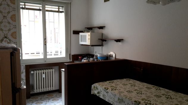 AFFITTASI stanza singola euro 450 in Zona Murri - Foto 3