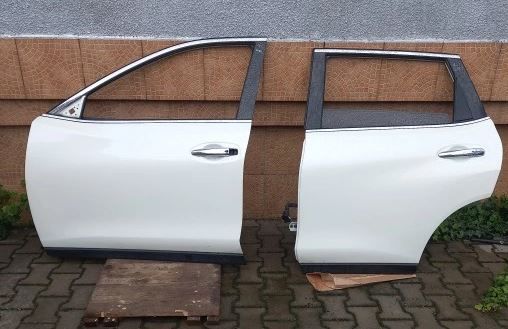 PORTA ANTERIORE E POSTERIORE SX NISSAN X-TRAIL 2018