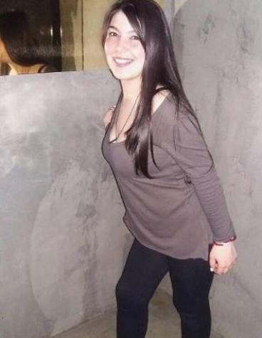 Donna di Taranto. Fisico Magro Tel: