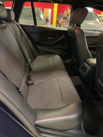 BMW 320 d Touring *AUTOMATICA/PELLE/XENO/PDC* rif. 24208719 - Foto 7