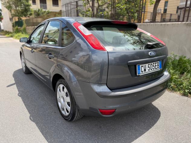 Ford Focus CC 1.6 TDCi - Foto 3