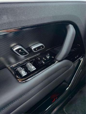 LAND ROVER Range Rover Sport 4.4 V8 635 CV SV Edition rif. 22750734 - Foto 10