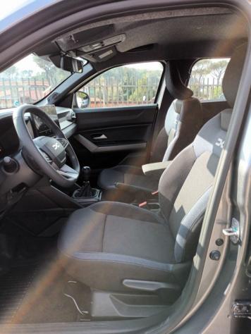 DACIA Duster 1200 ECO-G EXPRESSION 122CV CARPLAY CAM PDC"17 rif. 23795014 - Foto 8