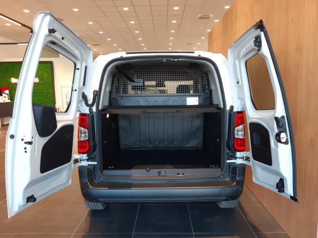 Toyota Proace City Verso 1.5D 100 CV S&S L1 Lounge Combi - Foto 10