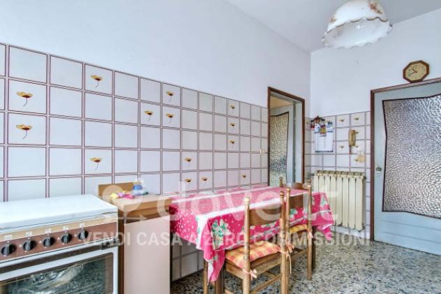 Casa indipendente di 630 m² con più di 5 locali in vendita a Gandino - Foto 11