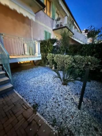 Villetta a schiera angolare in vendita a Massa 150 mq Rif: 1298251
