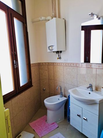 Affittasi due camere singole in centro a Padova - Foto 3