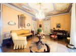 Appartamento in vendita a Lucca 316 mq  Rif: 1419856