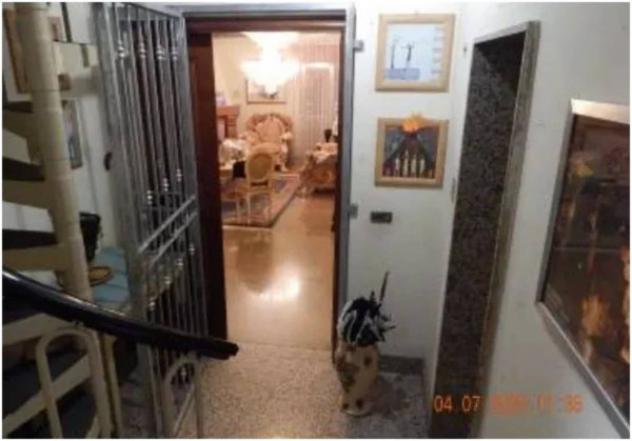 Immobile in asta di 176 m² con più di 5 locali e box auto in vendita a Pratola Peligna - Foto 3