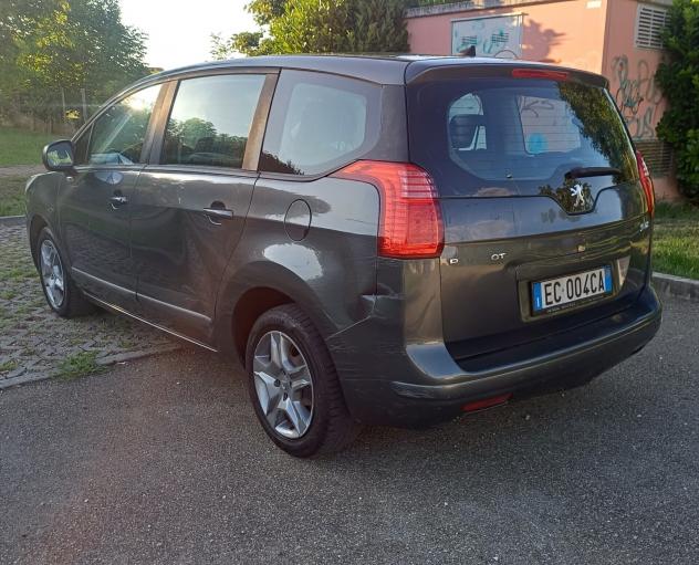 Peugeot 5008 1.6 HDi 112CV Tecno - Foto 4