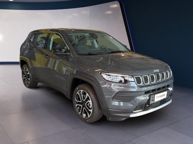 Jeep Compass e-Hybrid 1.5 Turbo MHEV T4 96kW Altitude DDCT - Foto 8