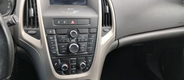 OPEL Astra 1.6 115CV 5 porte Cosmo rif. 23613206 - Foto 9