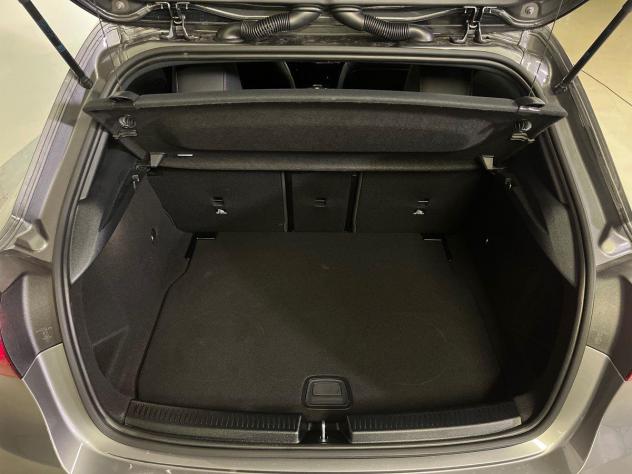 Mercedes-Benz Classe A 180 d AMG Line Extra auto - Foto 8