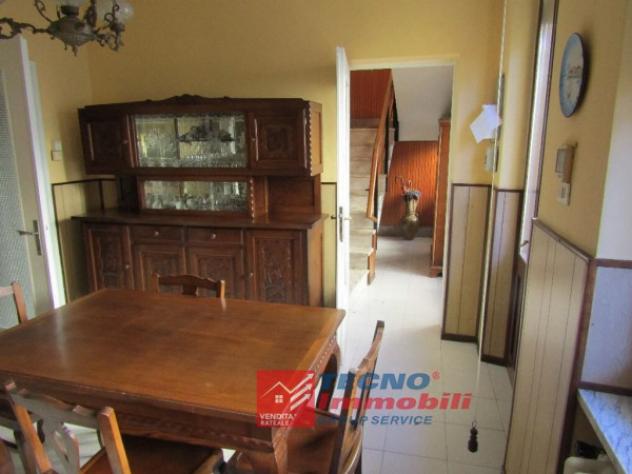 Casa indipendente di 110 m² con 5 locali in vendita a Front - Foto 3