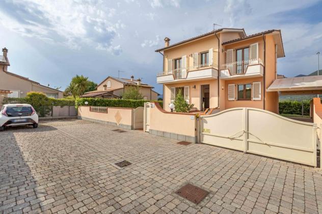 Villetta bifamiliare in vendita a Campo - San Giuliano Terme 230 mq Rif: 1418899 - Foto 8