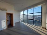 Locale commerciale in vendita a Sarzana