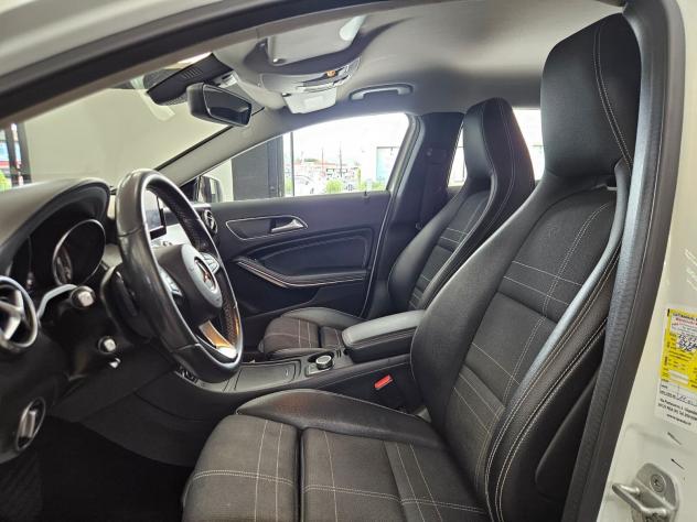 Mercedes-benz GLA 200 d Automatic Sport - NEOPATENTATI - Foto 7