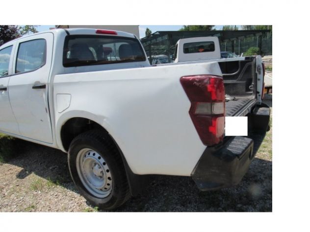 VENDO ISUZU D MAX N 60 4 PORTE - Foto 5