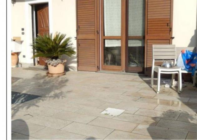 Immobile in asta di 156 m² con più di 5 locali e box auto in vendita a Orbassano - Foto 4