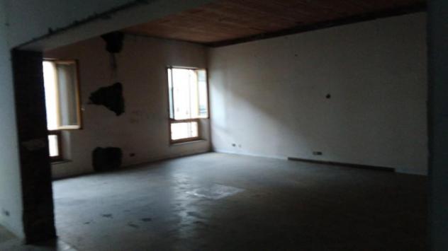 Immobile di 300 m² con 4 locali in vendita a Carpi - Foto 7