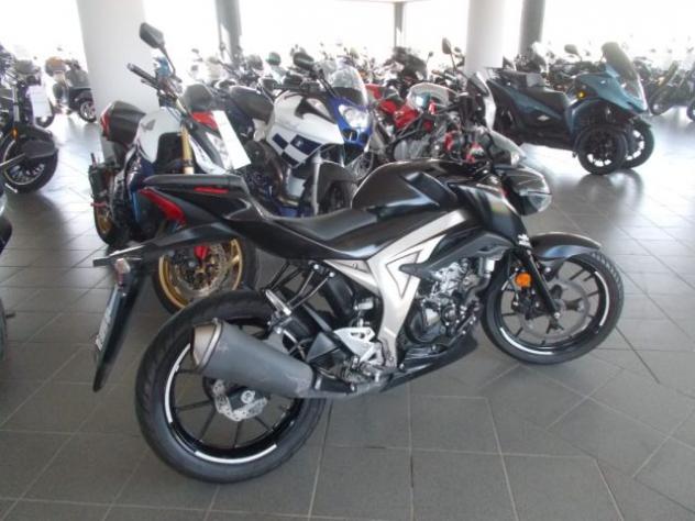SUZUKI GSX-S 125 . rif. 24126108 - Foto 2