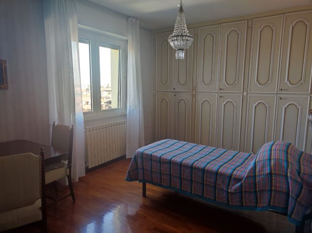 Una stanza libera per affitto - Foto 2