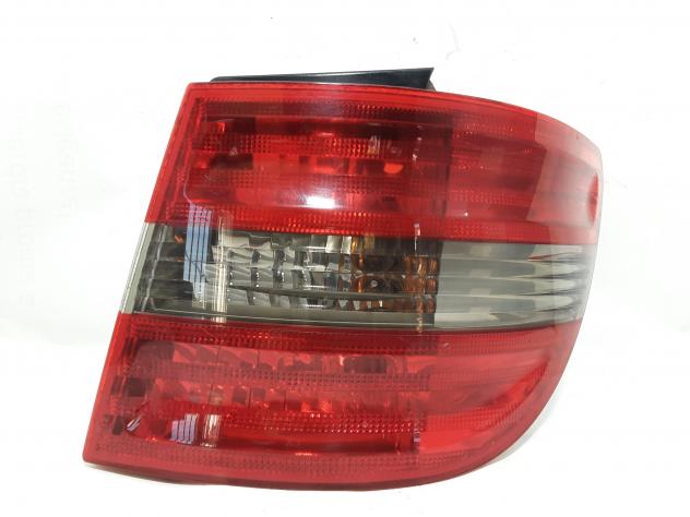 STOP FANALE POSTERIORE DESTRO MERCEDES Classe B W245 1° Serie OM 640.940 (0511)