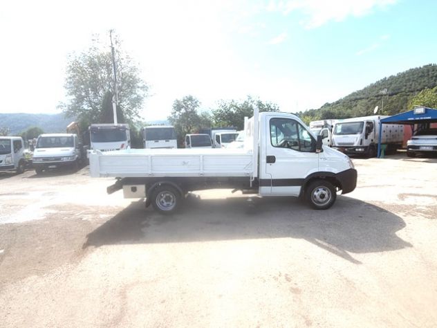 camion iveco daily 35c12 ribaltabile - Foto 3