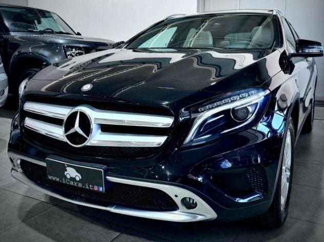 Mercedes-Benz GLA 200 d 136CV Executive Tetto Apribile