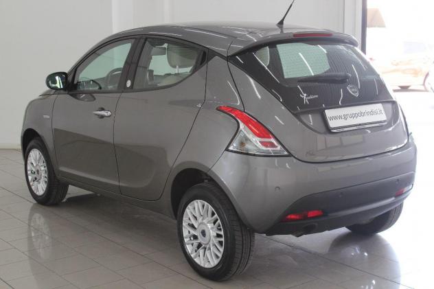 LANCIA - Ypsilon - 0.9 T.Air 85 CV 5 porte Metano Ecochic Gold - Foto 6