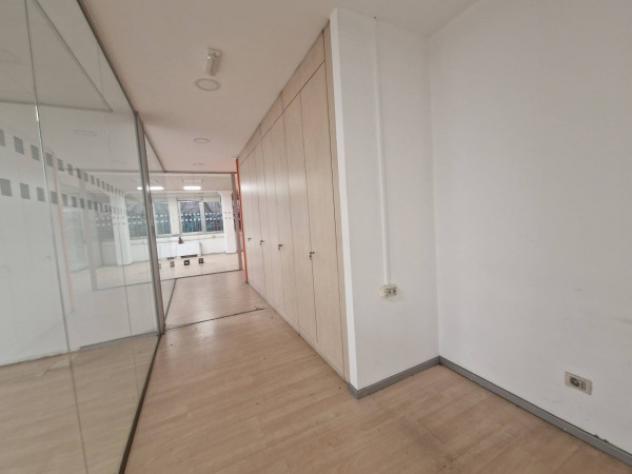 Immobile di 1920 m² con più di 5 locali in affitto a Rho - Foto 11
