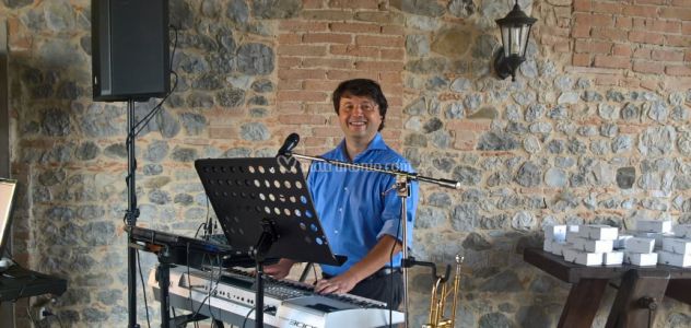 PIANOBAR & MUSICA MATRIMONIO PARMA. Cantante, DJ, Karaoke, Animazione Bimbi!
