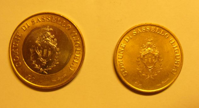 1 EURO E 50 CENTESIMI D'EURO DI SASSELLO LIGURIA - imitazione - - Foto 2