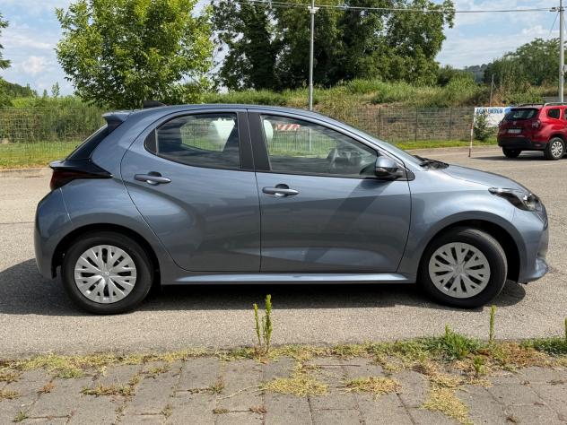 Toyota Yaris Active 1.5 HEV #11536 - Foto 4