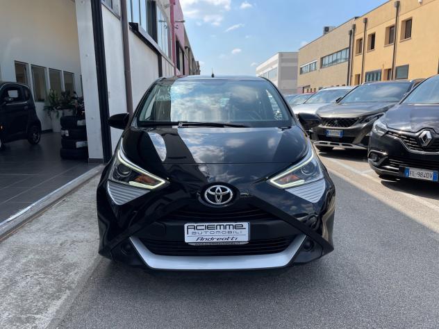 Toyota Aygo Connect 1.0 VVT-i 72CV 5 porte x-business - Foto 3