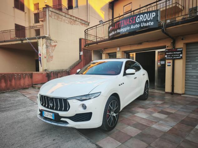 Maserati Levante SQ4 V6 430 CV TETTO - Foto 2