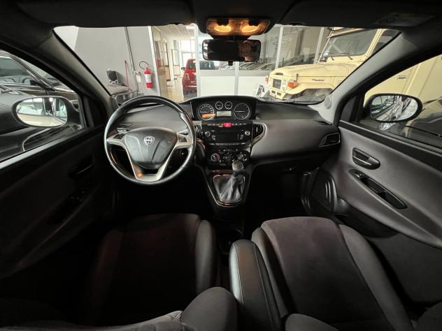 Lancia Ypsilon 1.2 69 CV 5 porte Gold - Foto 10