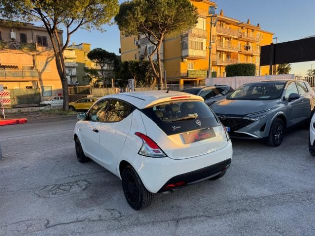 LANCIA Ypsilon 1.2 69 CV 5 porte GPL Ecochic Gold rif. 23776952 - Foto 6