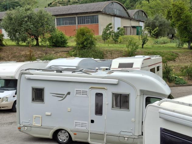 CAMPER ARCA RENAULT SEMINTEGRALE SEMIDINETTE LETTO FRANCESE CLIMATIZZATORE FOTOVOLTAICO CAMPEGGIO USATI GENERALI 1624 - Foto 6