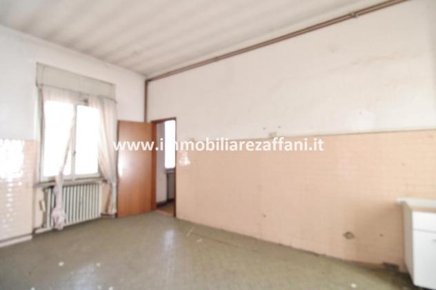 CASALE INDIPENDENTE A DAIRAGO – POTENZIALE UNICO! - Foto 4