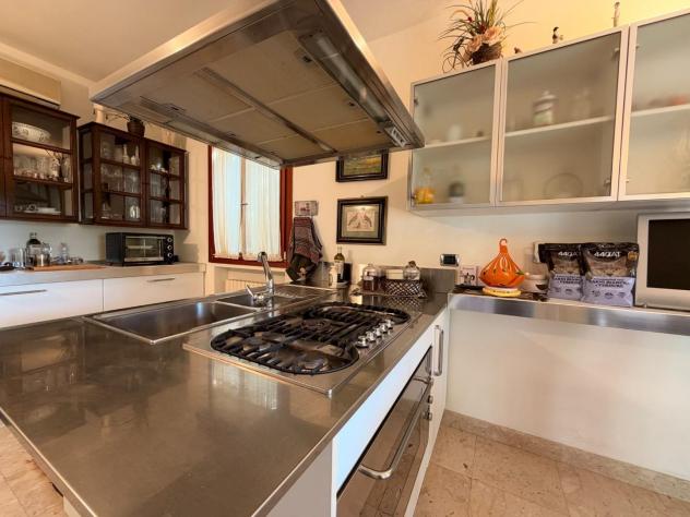 Villa in vendita a Montenero - Livorno 270 mq Rif: 1450555 - Foto 9