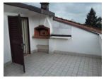 APPARTAMENTO di 4 vani e di 80 mq (MASSA - BAGAGLIONE) rif. AR-ROSS