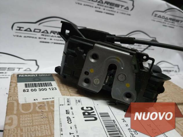 Serratura Anteriore Sx Renault Clio dal 2005 8200300123