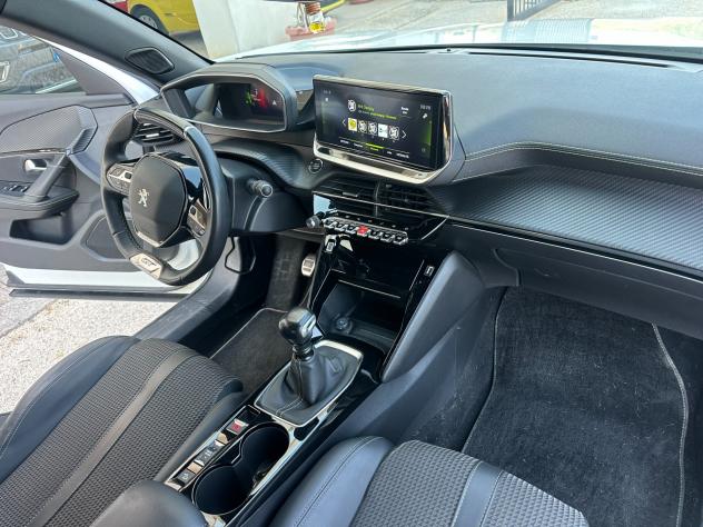 Peugeot 2008 BlueHDi 110 S&S GT Pack 2022 50mila km - Foto 8