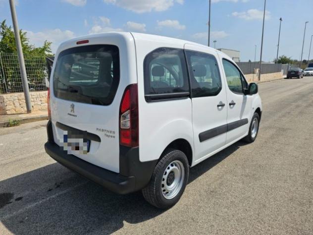 PEUGEOT Partner TEPEE 1.6 BLUEHDI 75CV ACCESS MIX 5 POSTI N1 rif. 24059704 - Foto 5