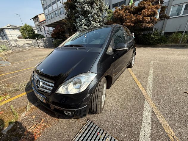 LOTTO 1 - Autovettura Mercedes Classe A targata EA765RC - Foto 3