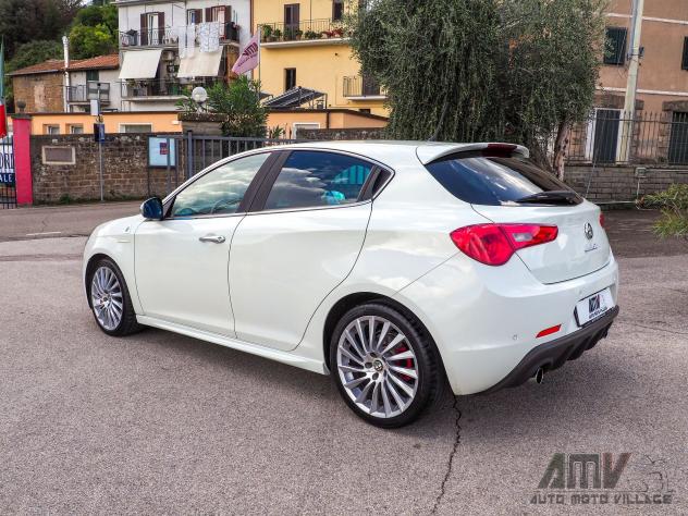 Alfa Romeo Giulietta Giulietta 1750 TBi Quadrifoglio Verde - Foto 6