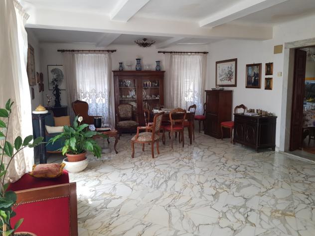 Villa in vendita a Fossola - Carrara 300 mq Rif: 1331373 - Foto 8