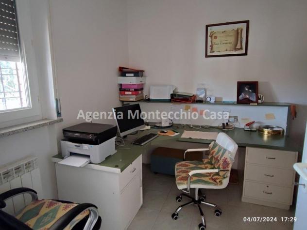 Villa singola di ampie dimensioni con scoperto esclusivo. - Foto 8